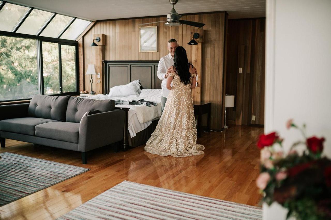 Royal Harrison Retreat Villa Harrison Hot Springs Ngoại thất bức ảnh