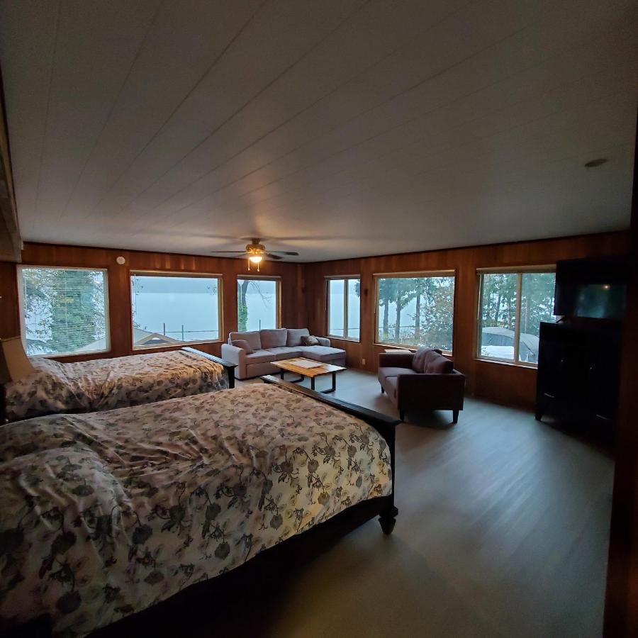 Royal Harrison Retreat Villa Harrison Hot Springs Ngoại thất bức ảnh
